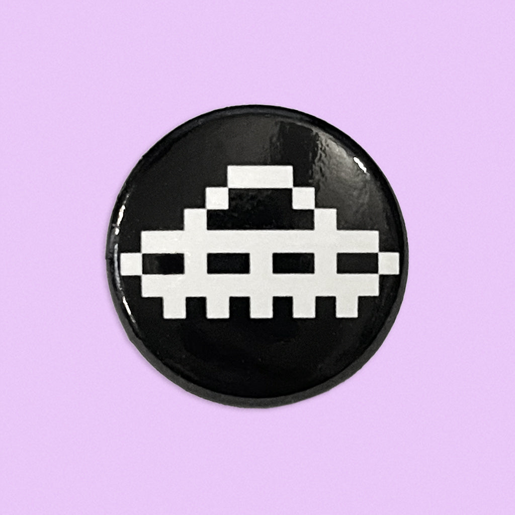 Pixel UFO Logo - Button
